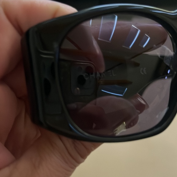 Chanel Vintage Sunglasses Gold CC Logo Black With Case Authentic - Picture 7 of 11